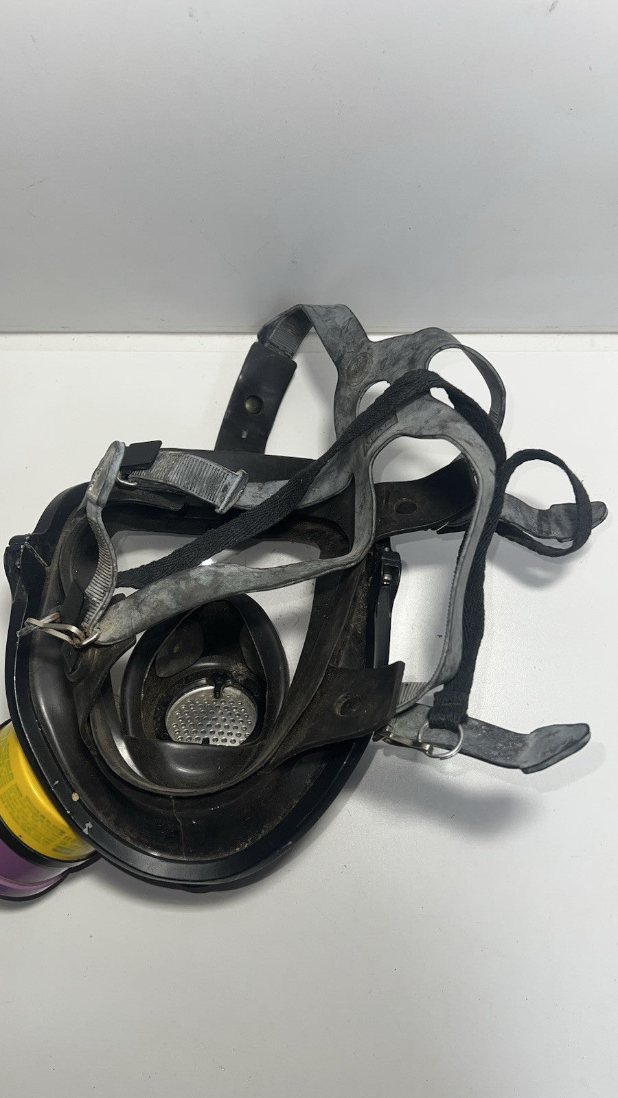 Honeywell North 76008A  Respirator Mask With 1 Cartridges