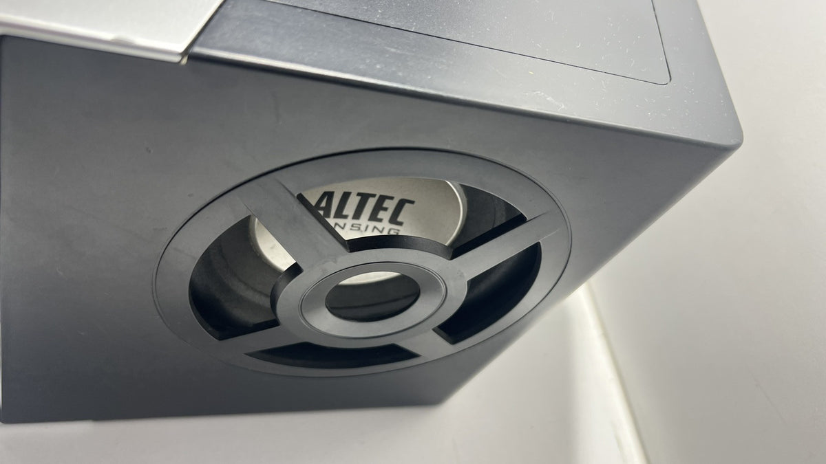 Altec Lansing iMT800 inMotion Boombox - 30-pin iPod Dock w/EQ, FM, Aux