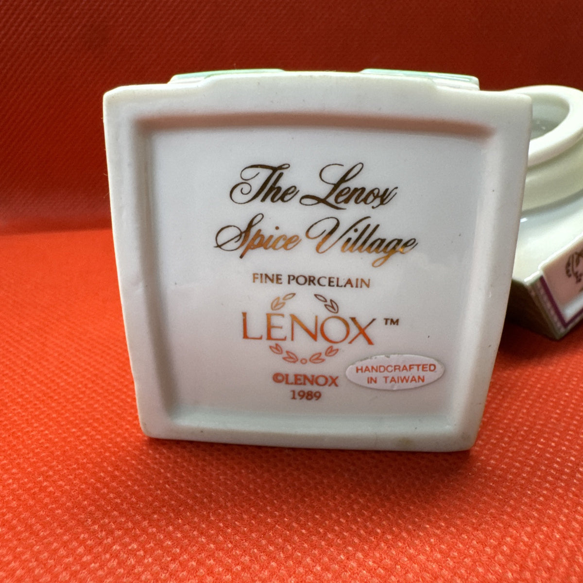 Vintage 1989 Lenox Spice Village TARRAGON Jar With Lid