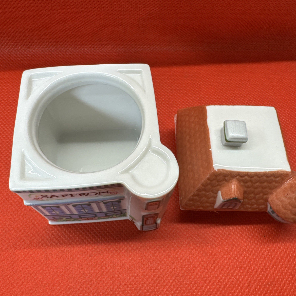 Vintage 1989 Lenox Spice Village SAFFRON Spice House With Lid