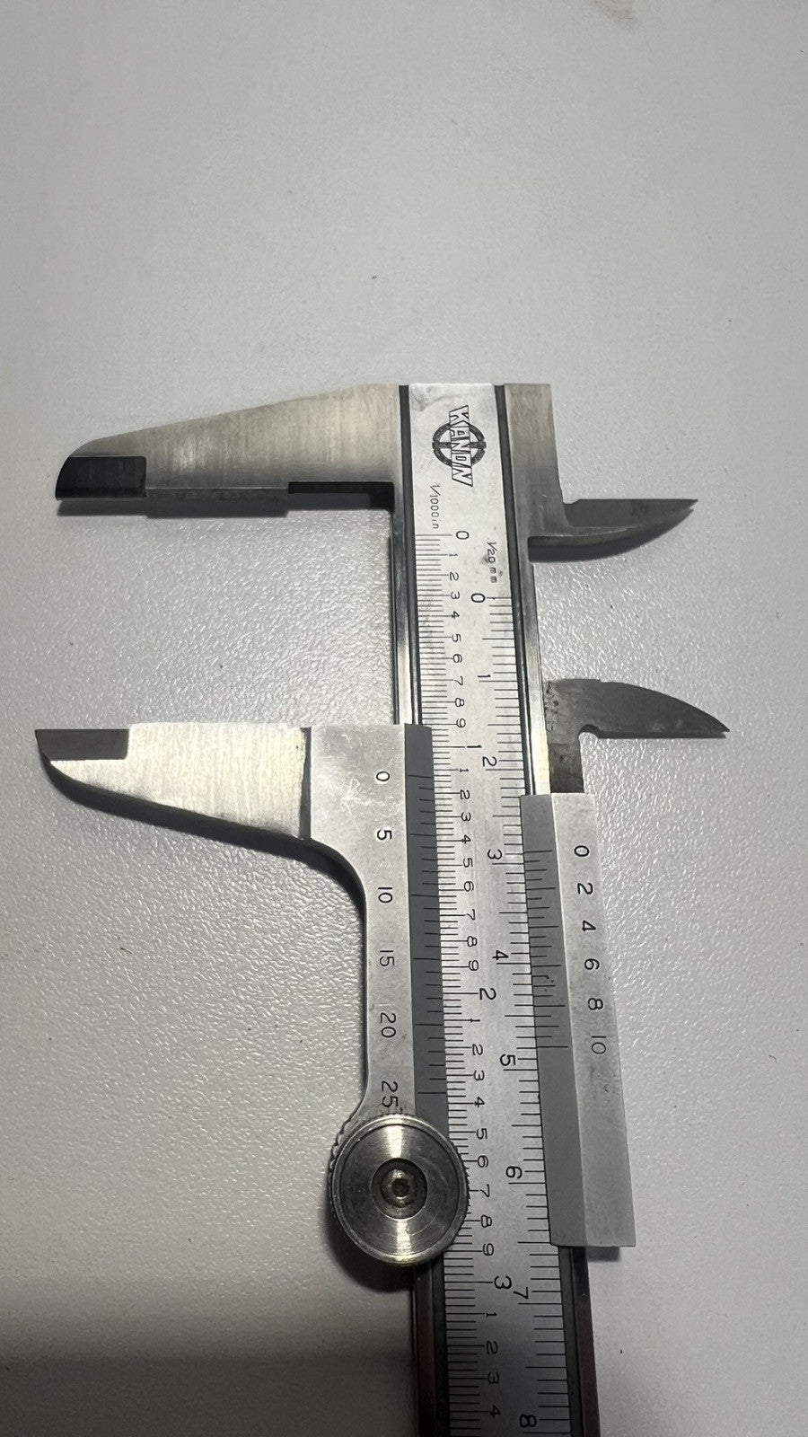 KANON VERNIER CALIPER W/ ORIGINAL POUCH HARDENED STAINLESS. 7inc