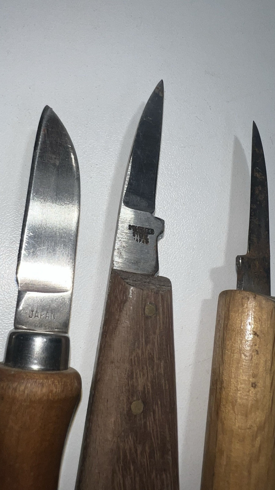 Lot of 10 Vintage Un/Branded Knives & Carving Tools - Wood & Metal Handles