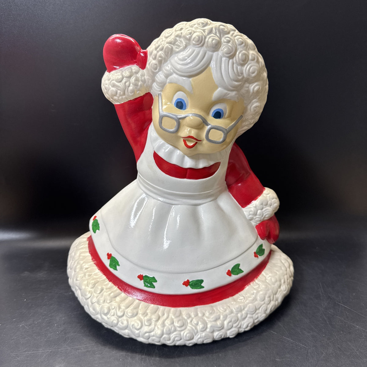 Vintage Christmas Ceramic Mold Winking Santa Clause & Waving Mrs Clause