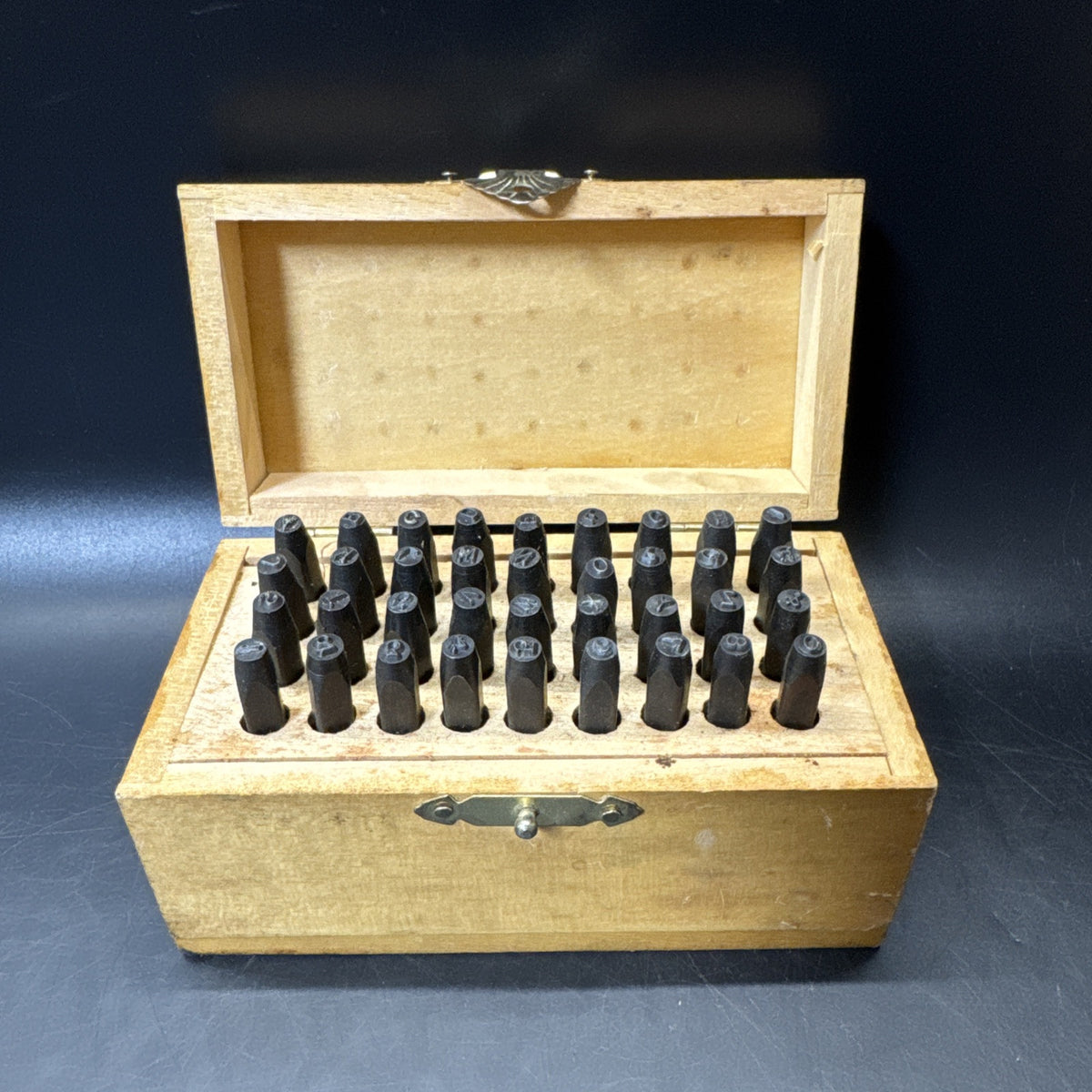 36 Piece Pittsburgh Number And Letter Punch Set