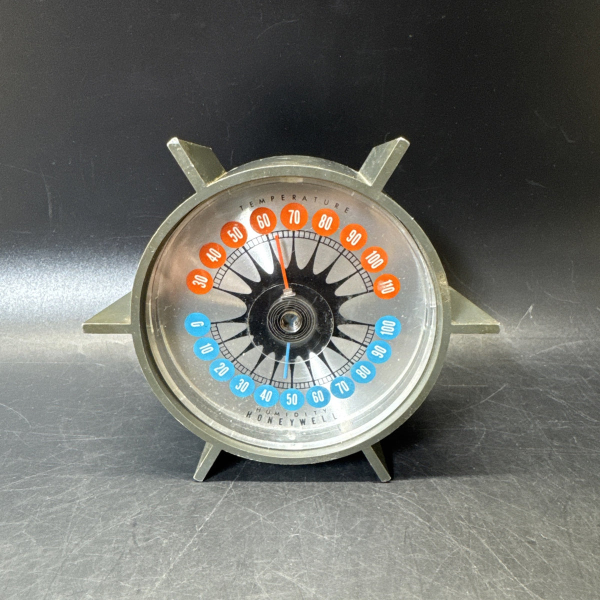 Vintage Round Plastic Honeywell Thermometer For Table  Desk