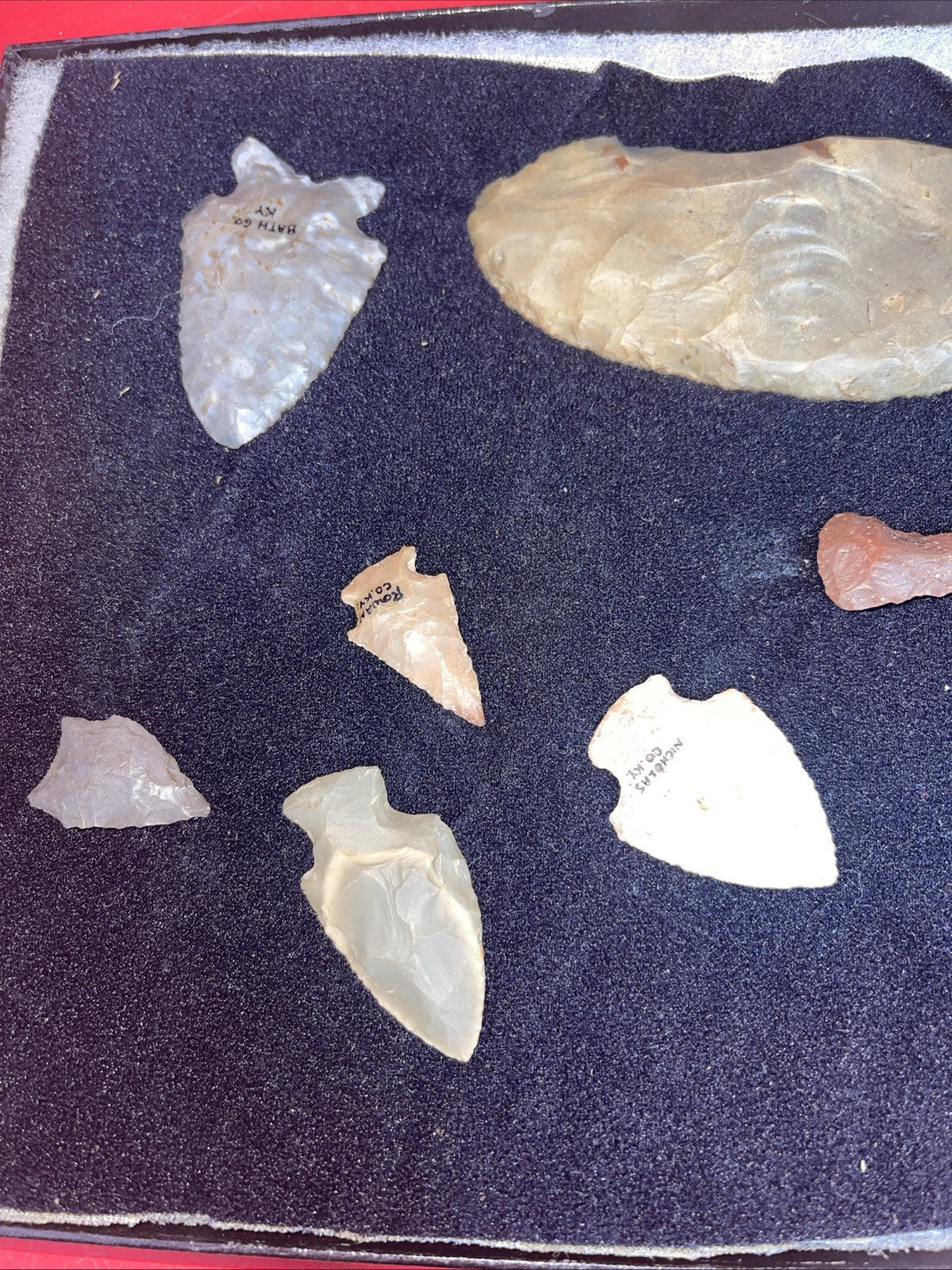 Native American Artifacts Lot 10 w/ Frame Arrowheads Collection 12”x8” Frame #12