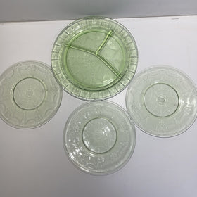 Hazel Atlas Florentine Grill Plate and Salad Tartlets .Lot 4