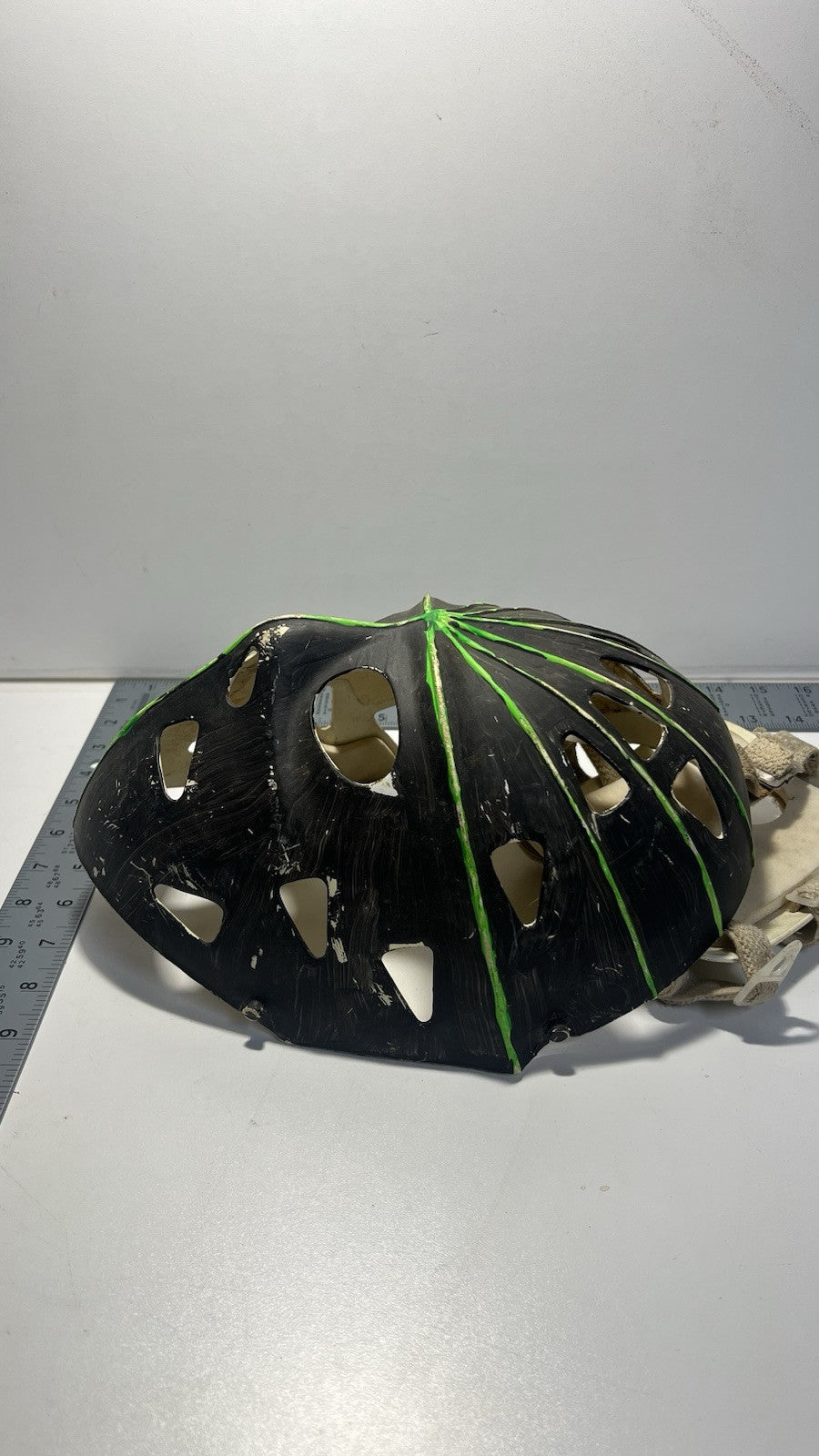 Vintage 1970s Ice Hockey GOALIE MASK White Painted Black+ Green