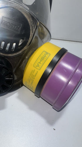 Honeywell North 76008A  Respirator Mask With 1 Cartridges