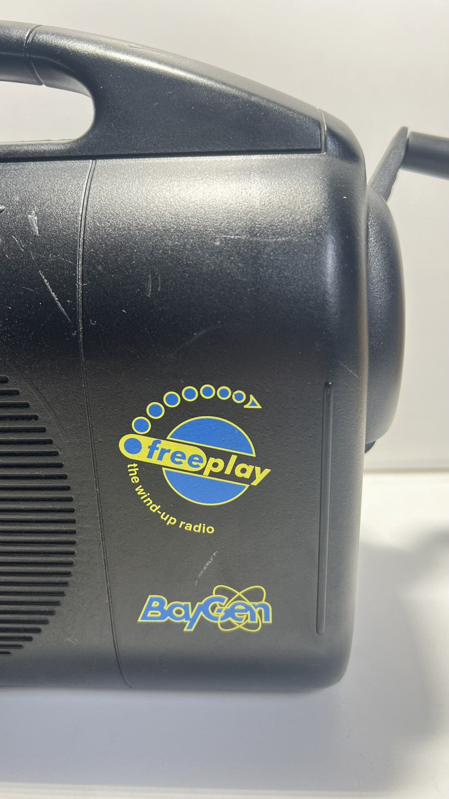 BayGen Freeplay Hand Crank Wind-Up Self Powered AM/FM/SW Portable Radio-TESTED