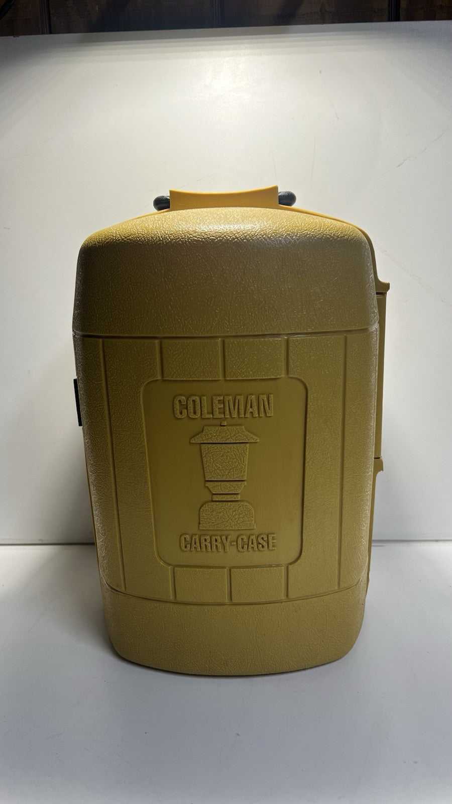 Coleman Lantern 4 1978 Model 220 220J Clear Globe Yellow Case Double Mantle