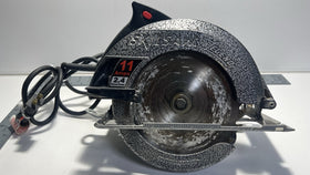 Skilsaw Legend Model 5155 7 1/4" 2.4HP 11 Amp Circular Saw w/Case & Extra Blades