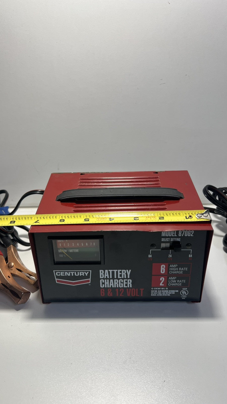Century 87062 Battery Charger 6 & 12V • 6 & 2 Amps • USA
