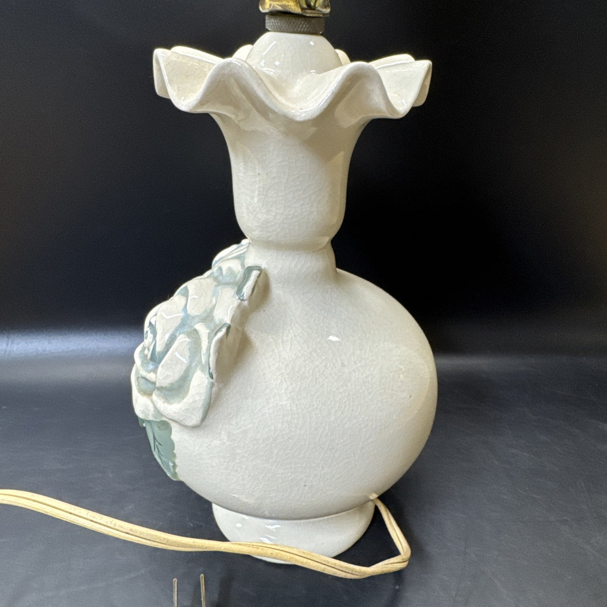 Vintage Small Ruffled Ceramic Lamp with 3-D Roses, Table Desktop Lamp