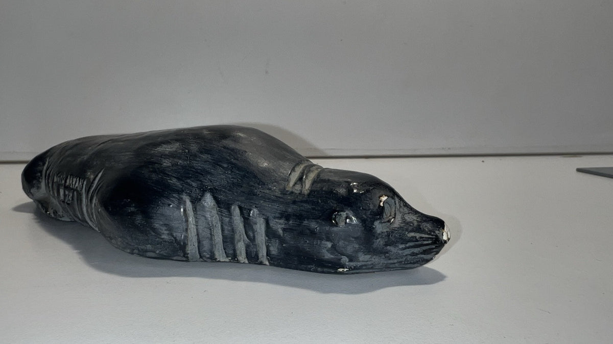 Vintage Lloyd Bryan 1978 Handcrafted Seal Figurine - Signed, Painted, 8”.Damaged