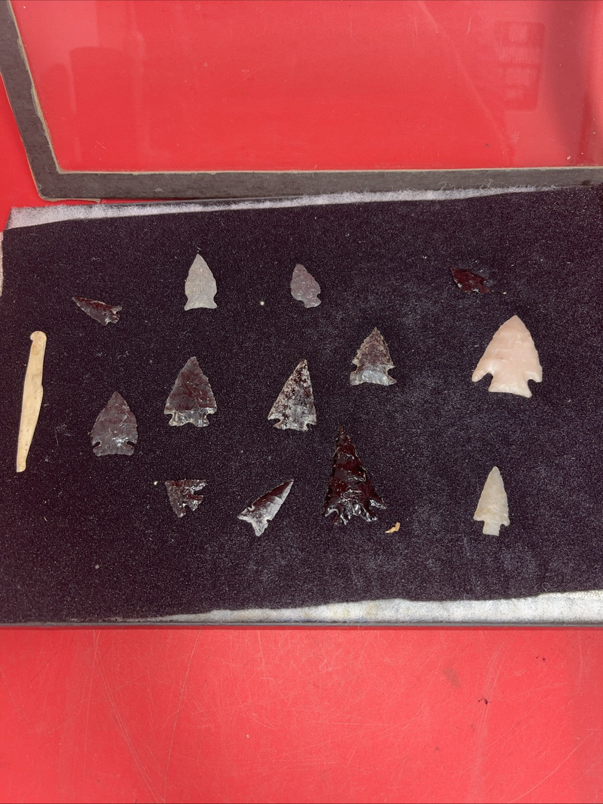 Native American Artifacts Lot 14 w/ Frame Arrowheads Collection 12”x8” Frame #15