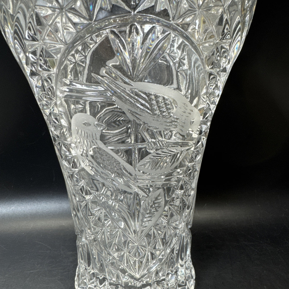 Vintage Hofbauer Byrdes Crystal Birds Vase 10” Tall