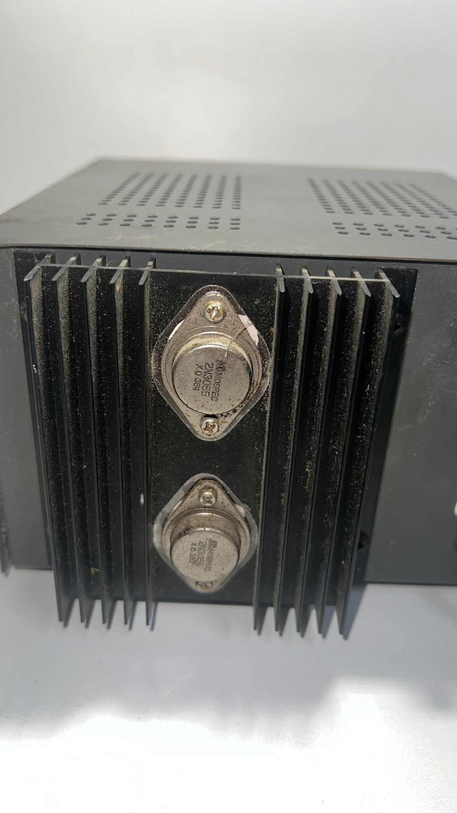 Tripp Lite PR-10B 10A 13.8V DC Power Supply – Tested, Working Condition
