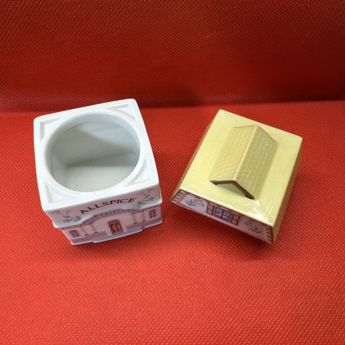 Vintage 1989 Lenox Spice Village ALLSPICE Jar With Lid