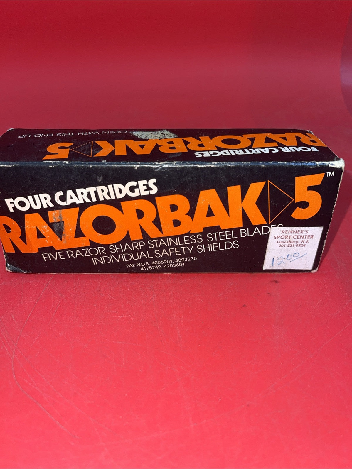 Vintage 1981 Razorbak 5 - 4 Broadheads